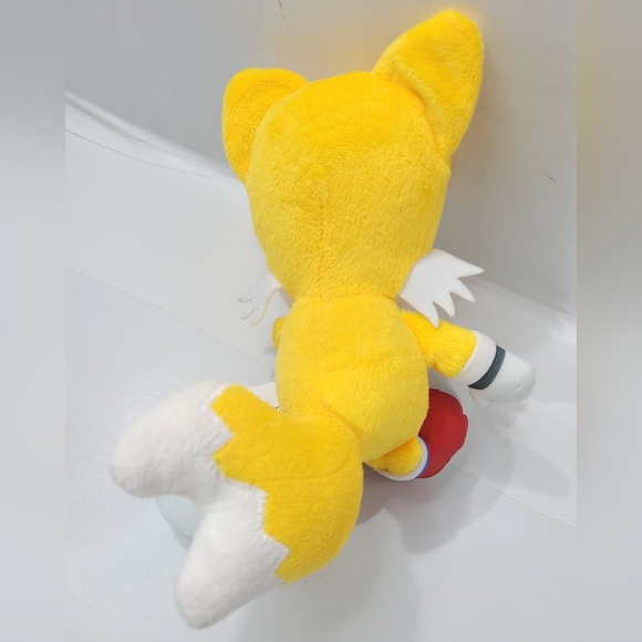 SONIC THE HEDGEHOG TAILS PLUSH TOY 9" - Picture 5 of 7